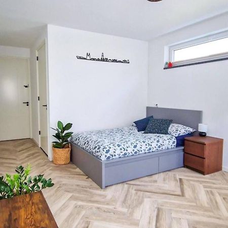 Modern & Convenient Studio Arnhem Exterior photo
